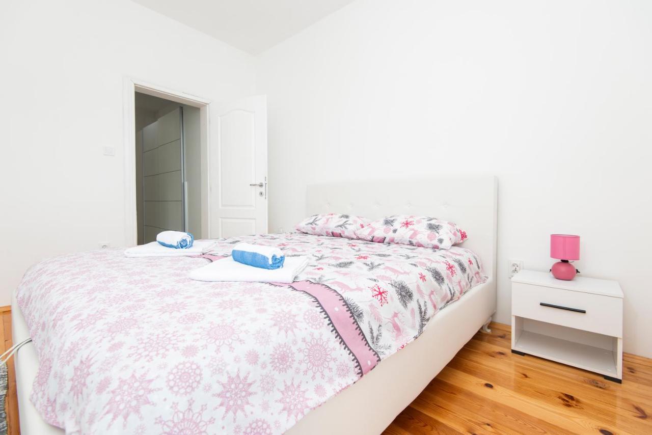 Apartment Galiot Kotor Extérieur photo